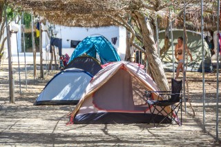accommodation plaka camping grounds-02